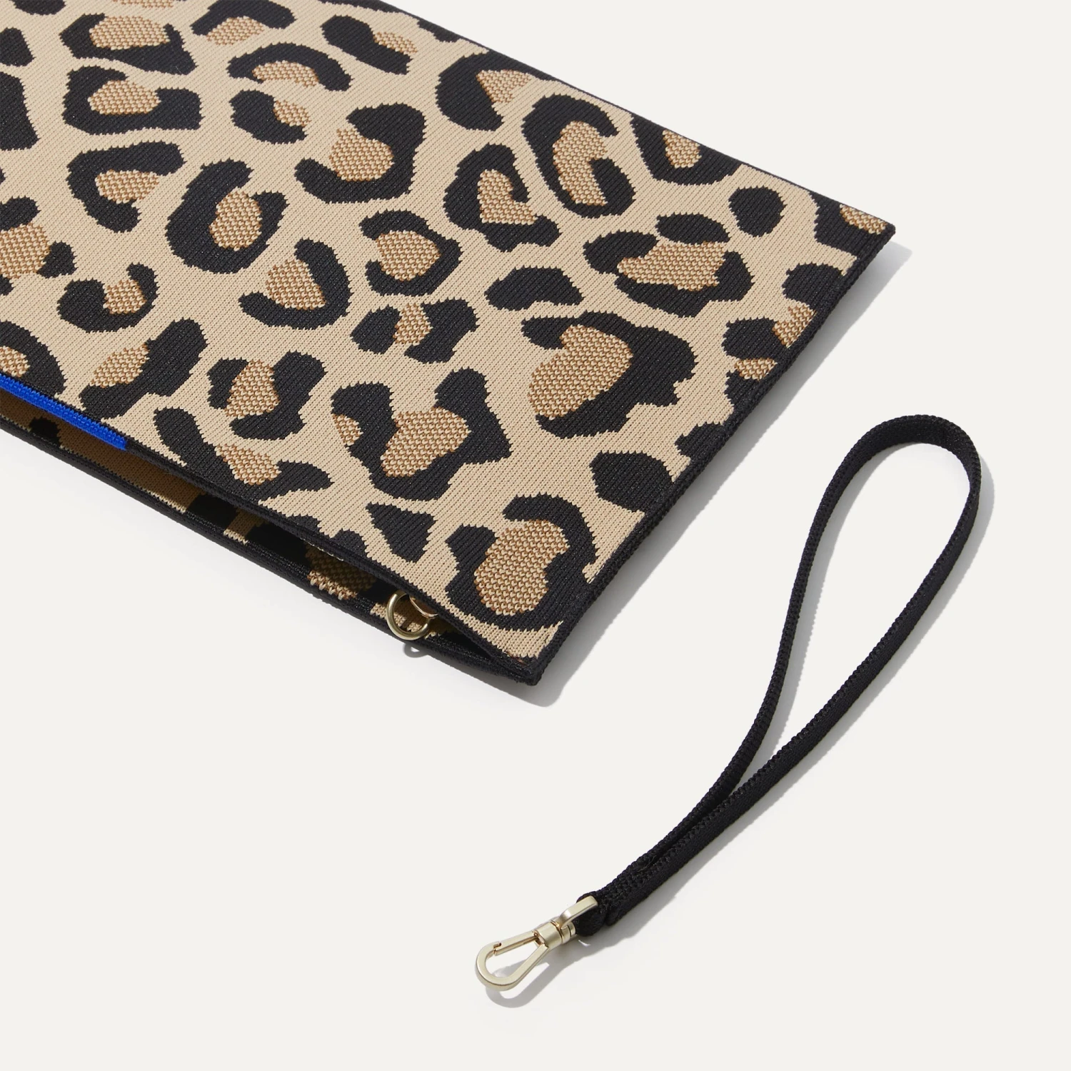 Rothy's The Wristlet - Desert Cat 7 Rothy's The Wristlet - Desert Cat - Image 7