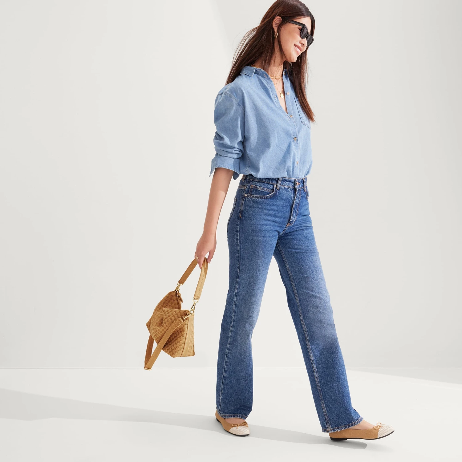 Rothy's The Daily Crossbody - Hazelnut 4 Rothy's The Daily Crossbody - Hazelnut - Image 4