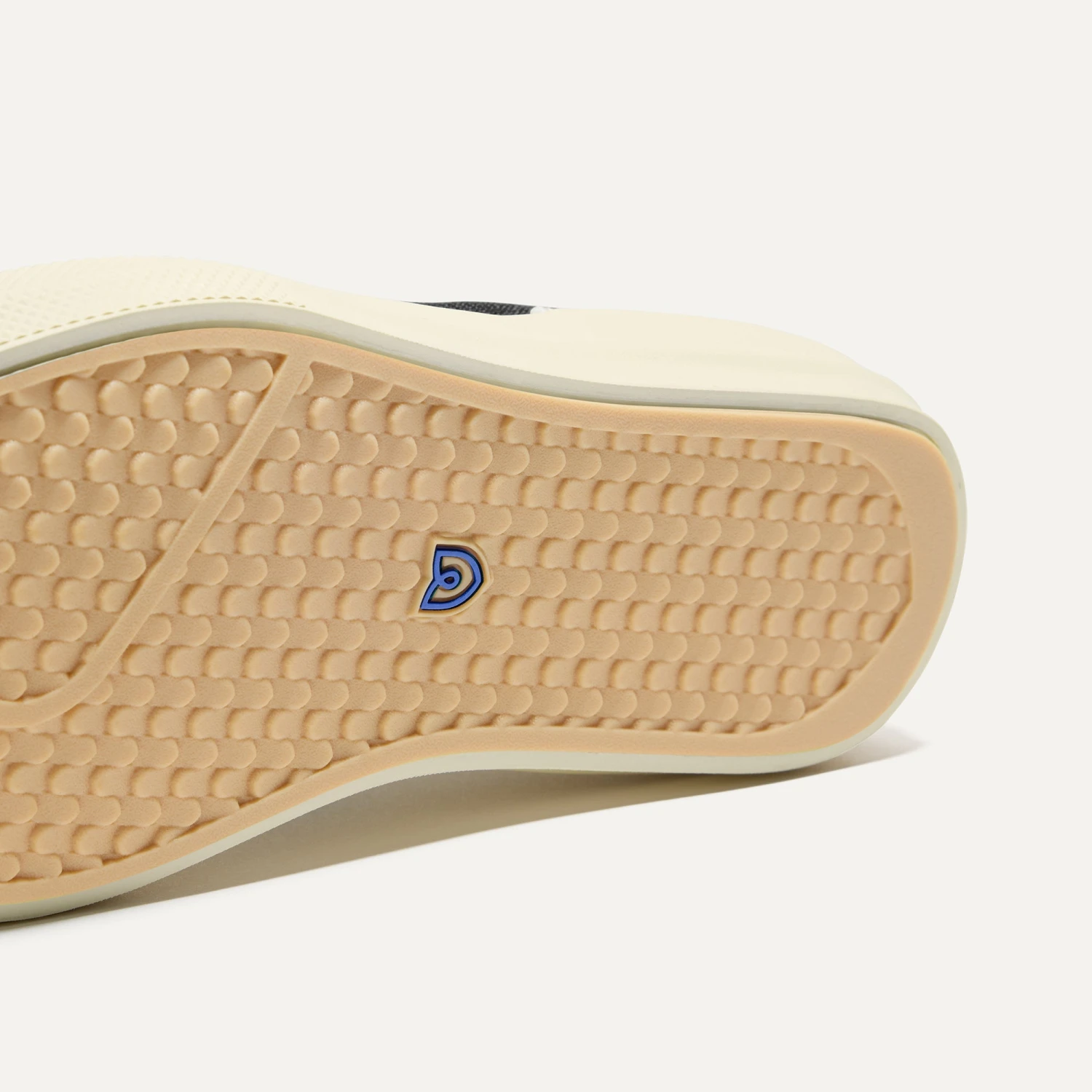 Rothy's The Women's RS02 Sneaker - Jet 6 Rothy's The Women's RS02 Sneaker - Jet - Image 6