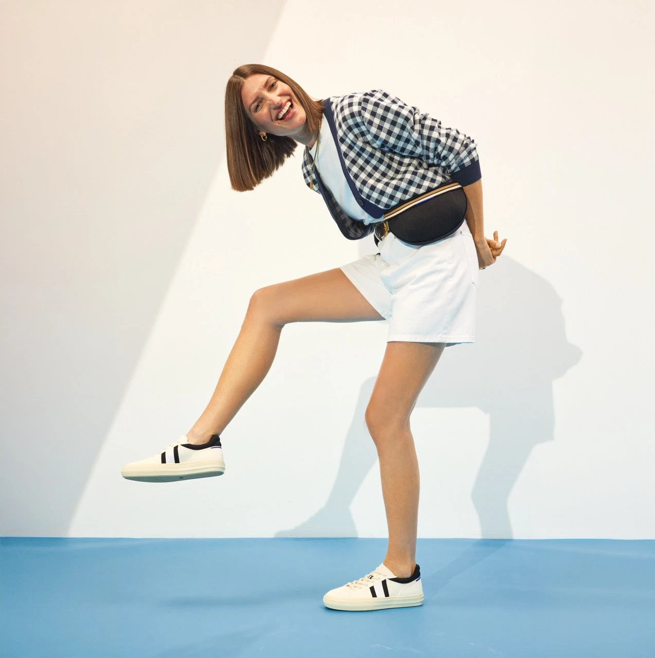 Contact Us -Vivian Shoes Shop 119 WomensRS02Sneaker Jet OnFigure 5594Large