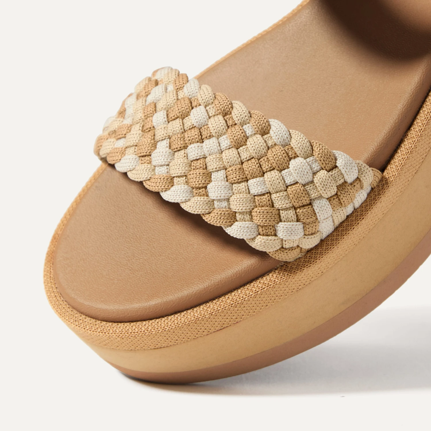 Rothy's The Lightweight Wedge Sandal - Beach Sand Woven 7 Rothy's The Lightweight Wedge Sandal - Beach Sand Woven - Image 7