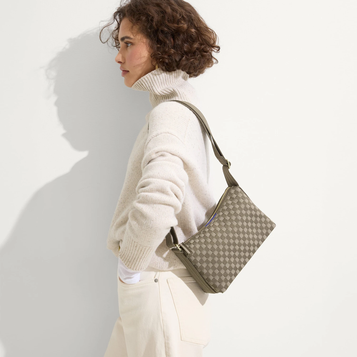 Rothy's The Casual Crossbody - Safari Green 3 Rothy's The Casual Crossbody - Safari Green - Image 3